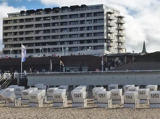 Haus-am-meer-071-wb *